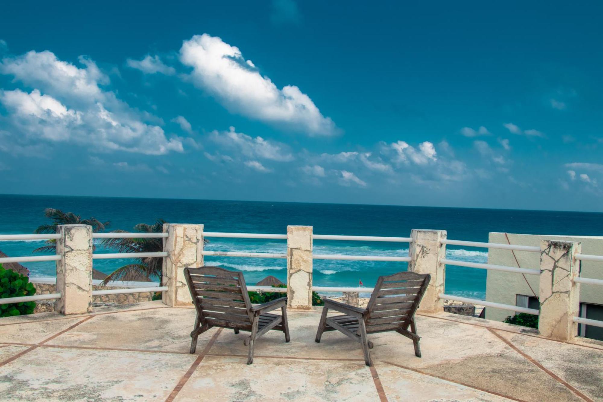 Beachfront Apartments Cancún Exterior foto